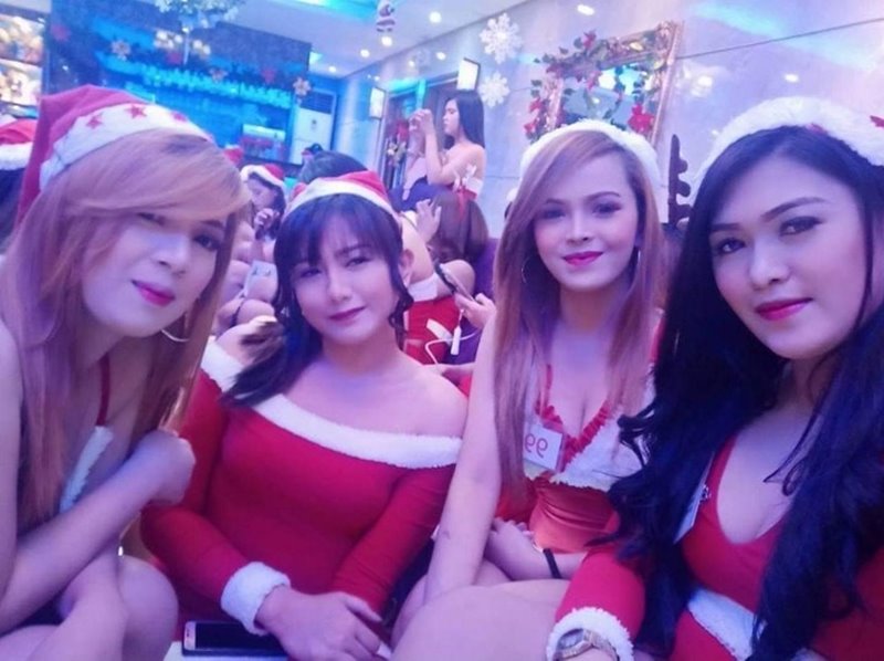 필리핀 카지노 용문에이전시 마닐라 JTV 앙헬레스 BAR 바바에 크리스마스 4.jpg